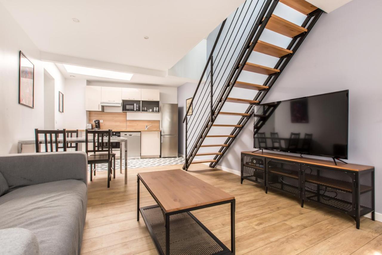 Star Wars Apartment Tourcoing Bagian luar foto