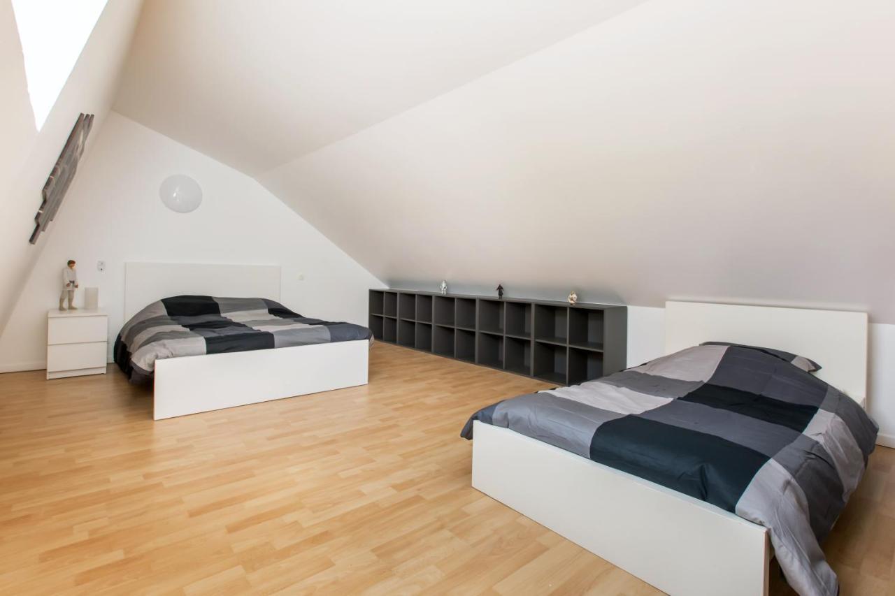 Star Wars Apartment Tourcoing Bagian luar foto